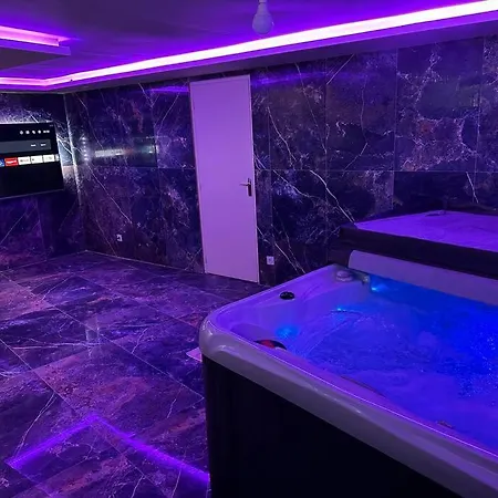 Golden Blue - Jacuzzi * Rouen