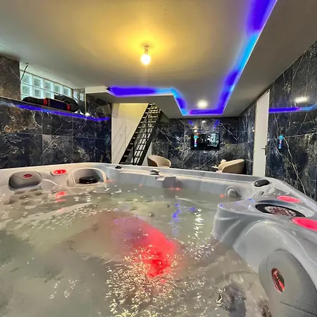 Golden Blue - Jacuzzi Ξενοδοχείο *